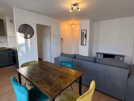 appartement deux pièces meublé à lover - montévrain frênes