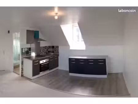 studio 20m² - centre ville - plonéour lanvern