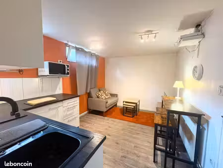 studio 2 pièces 24 m²