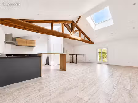 appartement 3 pièces 80 m²