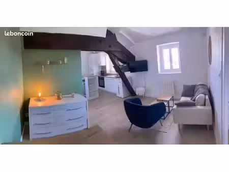 t2 meublé 34 m² refait à neuf – centre-ville villefranche-sur-saône