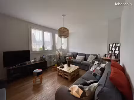 maison 3 pièces 75 m²