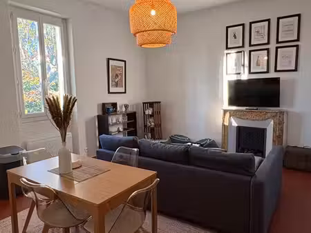 appart 52m2 meublé - tout inclus - secteur bédarrides sorgues - dispo octobre à juin