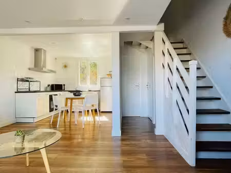 location années scolaires appartement f3 meublé type duplex