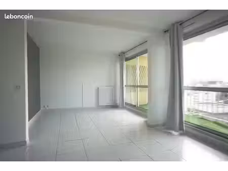 appartement 2 pièces 62 m²