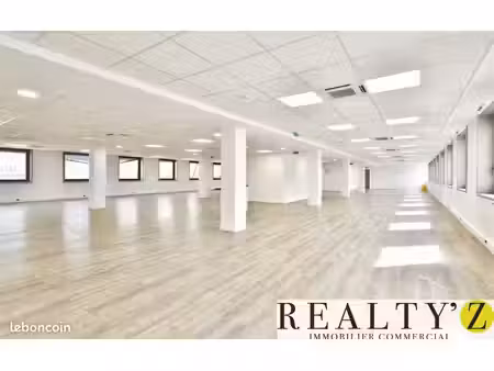 bureaux 400 m²