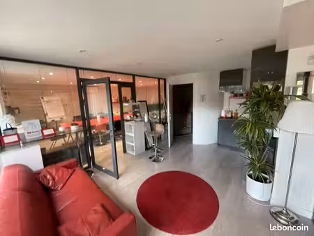 local commercial ou bureaux 87 m² + sous-sol 40 m² — courbevoie  proche la défense