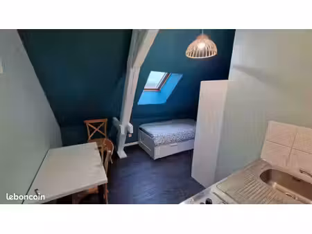 studio meublé à corbie  proche centre et gare