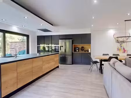 maison 4 pièces 95 m²