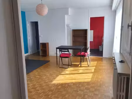 appartement 3 pièces meublé – 72 m² – viroflay centre (78220) 1 490 cc/mois (dont 390 char
