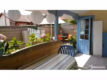 a louer à l'année maison t3 mimizan plage sud