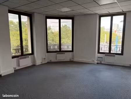 bureaux rare a ce prix 1500 du m2