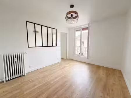 location appartement 2 pièces 37.29 m² à asnieres-sur-seine (92600)  1 200 €
