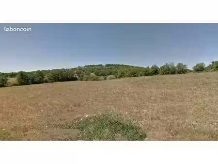 terrain à bâtir de 710 m² à montrozier