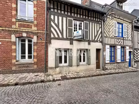 maison de ville 3 pièces 64 m²