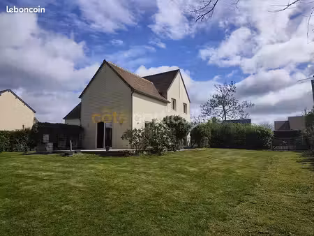 maison 6 pièces 162 m²
