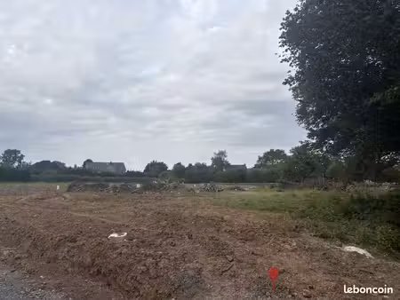 terrain 1 075 m² saint etienne la thillaye
