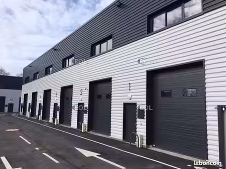 local d'activité 120 m²