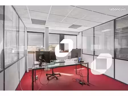 bureaux 238 m²
