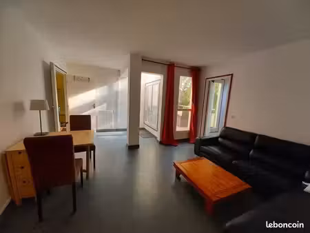 t2 de 50 m² avec terrasse  parking – cergy le ponceau