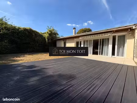maison 6 pièces 105 m²