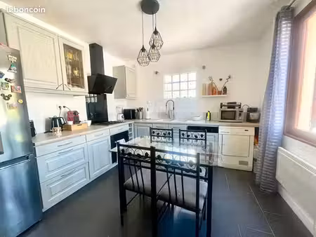 maison 3 pièces 65 m²
