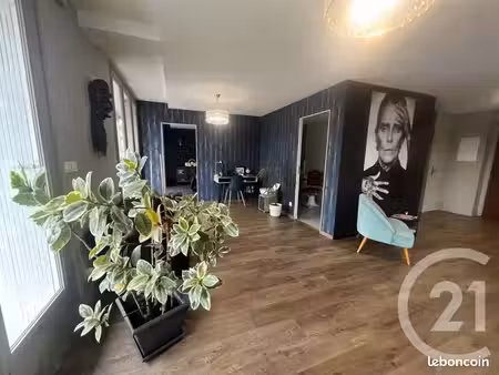 appartement 6 pièces 120 m²