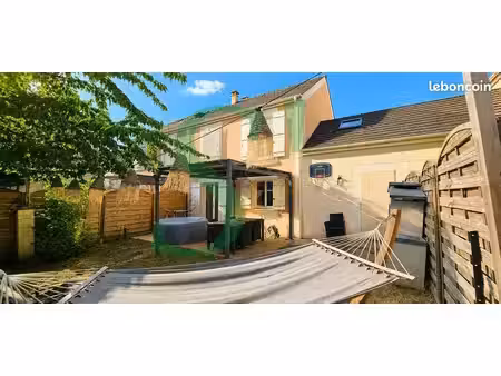 maison 5 pièces 79 m²