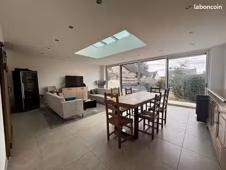 maison 6 pièces 127 m²