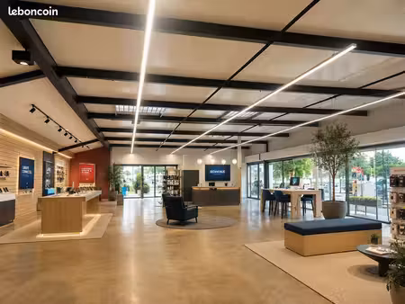boutique 530 m² montigny les cormeilles