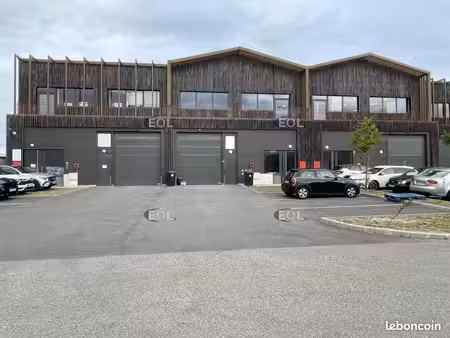 local d'activité 504 m²