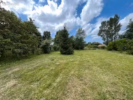 terrain 1 000 m² mirambeau