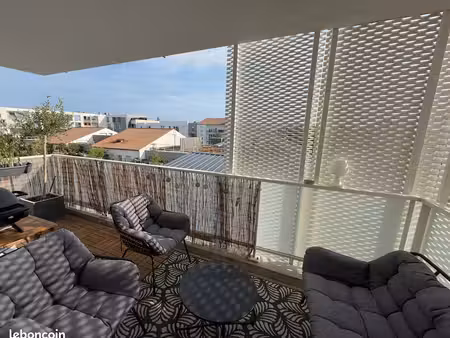 t2 récent avec terrasse plein sud  parking et ascenseur – aytré (aux portes de la rochelle