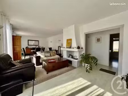 maison 4 pièces 117 m²