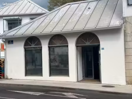 à louer – de particulier : local professionnel / bureau 65 m² avec mezzanine & parking – s