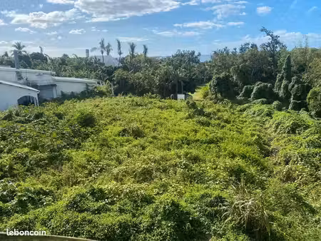 terrain 1 600 m² sainte marie