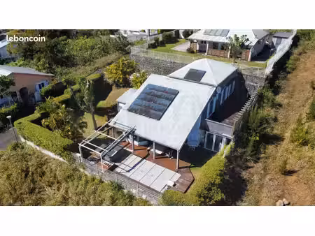villa 5 pièces 133 m²