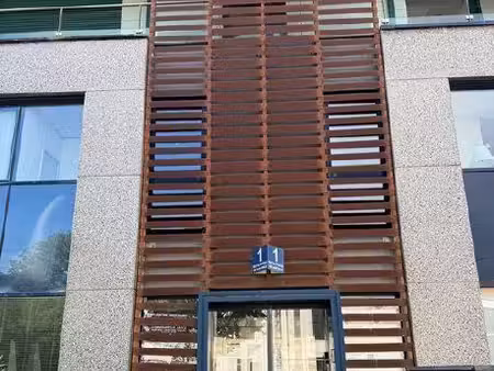 bureaux 65 m² à louer – la rochelle la pallice – 2 parkings bureaux professionnels clés en