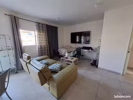 chambre meublée chez l'habitant