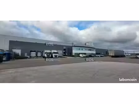 local logistique 6 309 m²