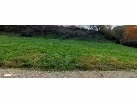 terrain 2 200 m² saint agne