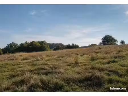 terrain 850 m² saint pierre de chignac