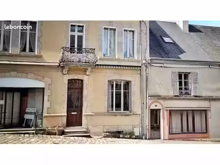 immeuble 13 pièces 345 m²