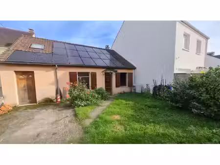 maison osny - 6 pièce(s) 138.44 m2 - 3 chambres - 851 m² de terrain secteur calme et reche