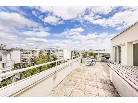 courbevoie becon - 5 pieces 110 m² + terrasse 35 m² + parkings - 995 000 € fai
