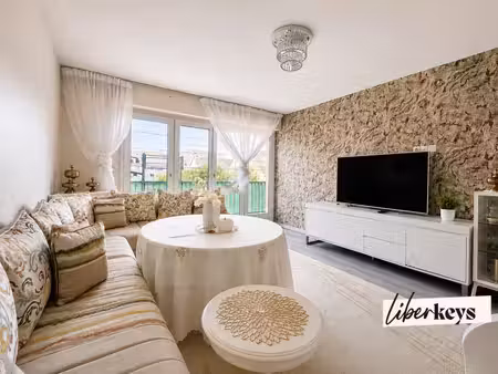 a vendre à fleury-les-aubrais (45400) - appartement 3 pièces avec balcon  cave et parking