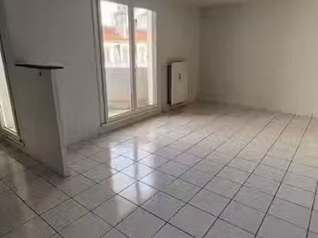 location appartement 2 pièces 57 m² à lyon 3ème (69003)  895 €