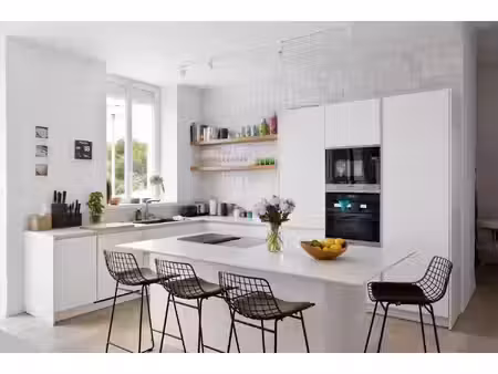 t4 en etage est ouest 15m2 terrasses
