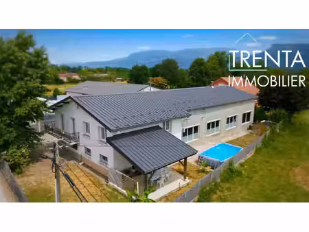 maison d'habitation plus entrepot activité professionnelle
