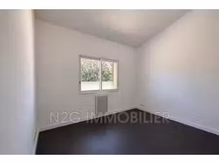 professionnel local commercial